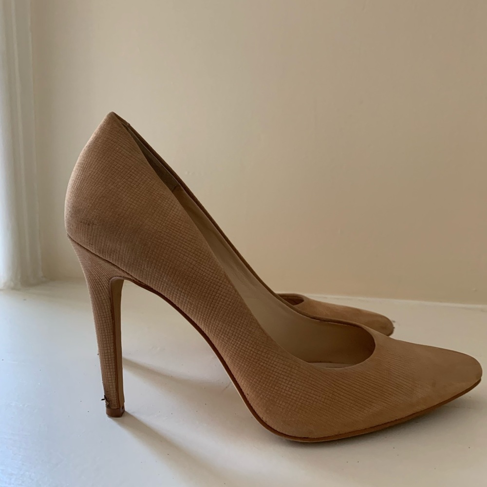 Vince Camuto Pumps